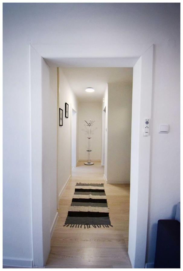 Color24 Centrum Nisko Apartman Kültér fotó